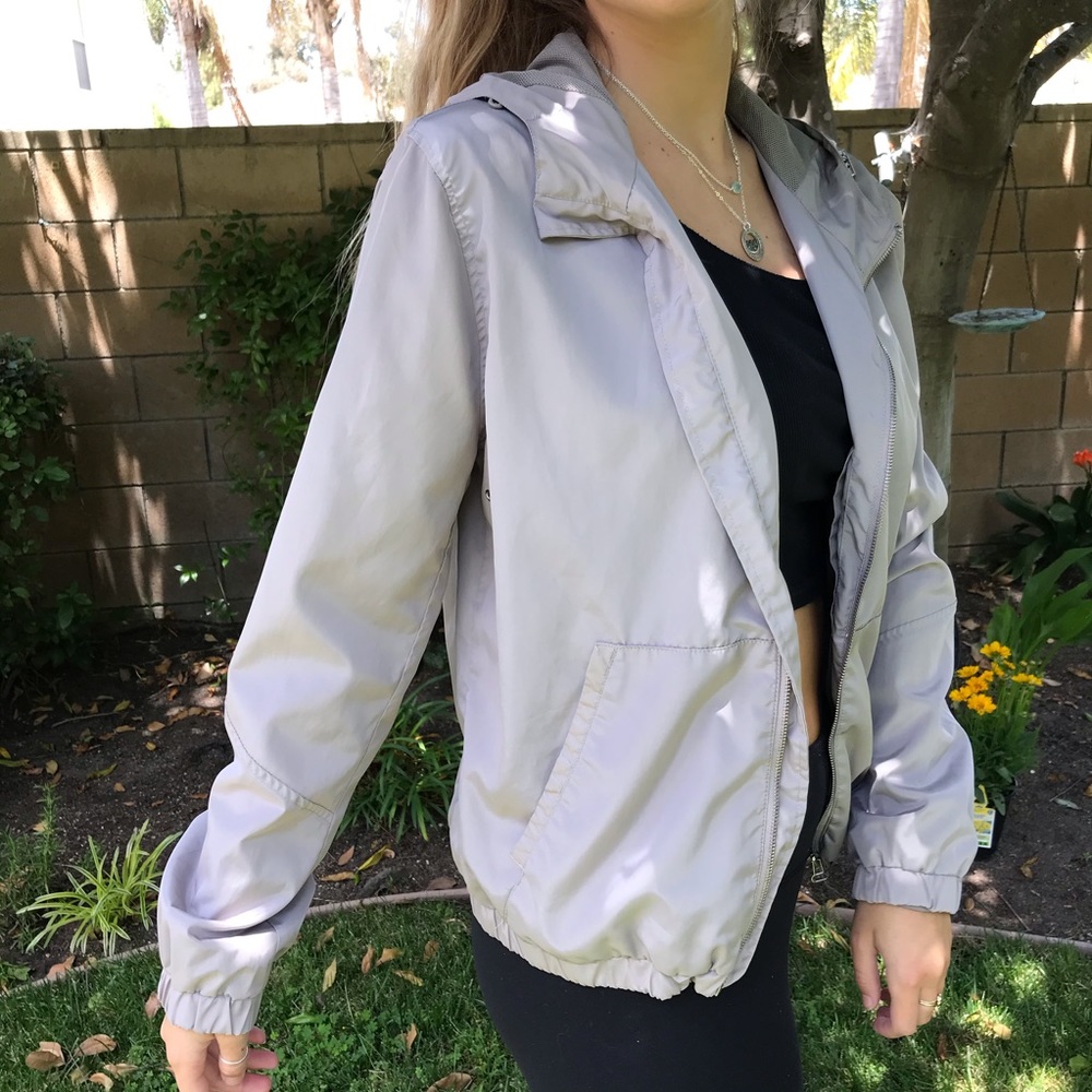 FOREVER 21 WINDBREAKER